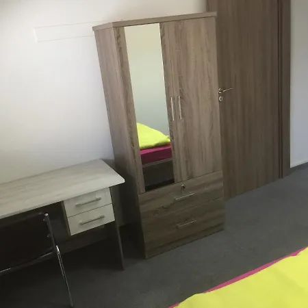 Datacom בית הארחה